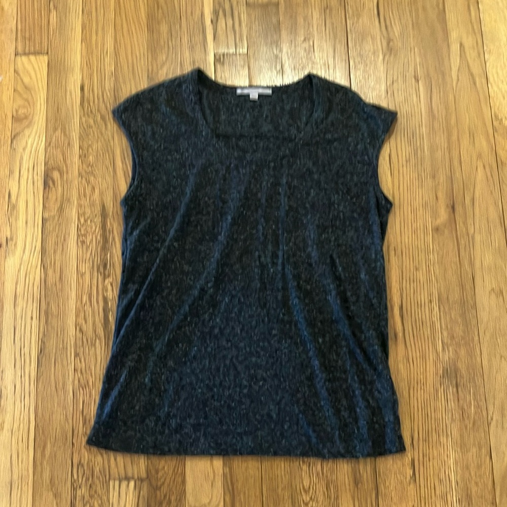 Gap grayish black tank top size XS